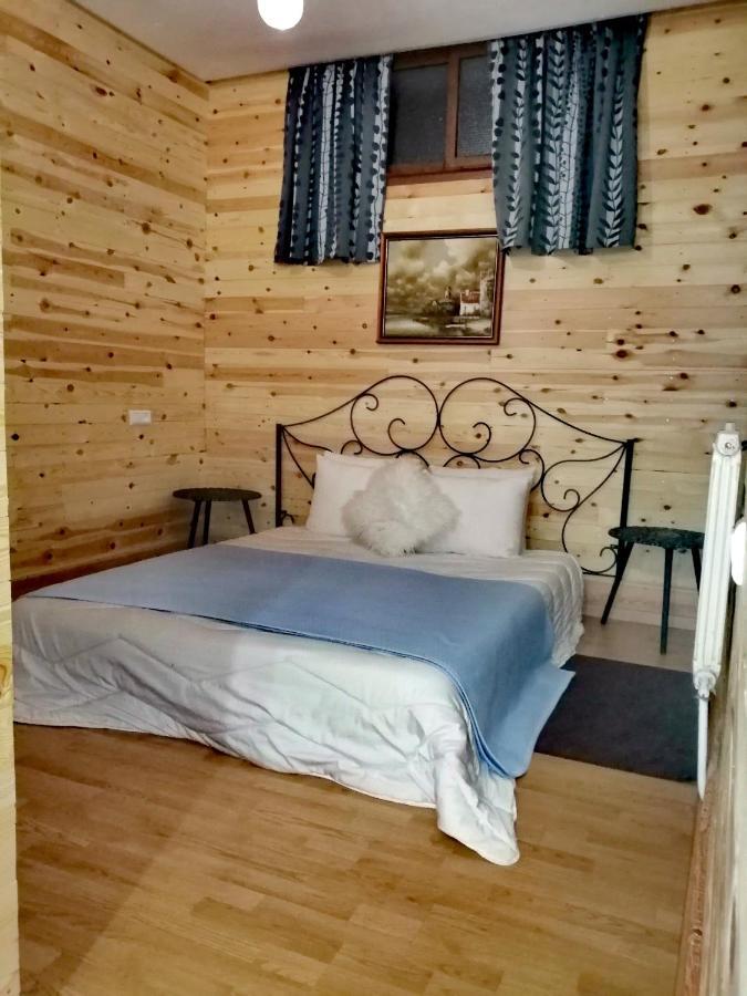 Tamanoucht Hotel Ifrane  Bagian luar foto