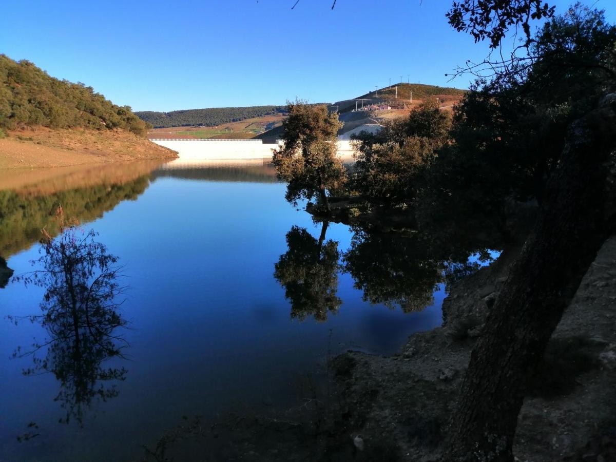 Tamanoucht Hotel Ifrane  Bagian luar foto